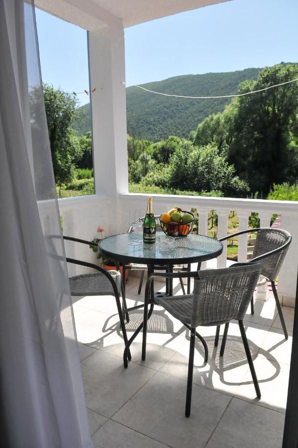 Guest House Markovic 부드바 외부 사진